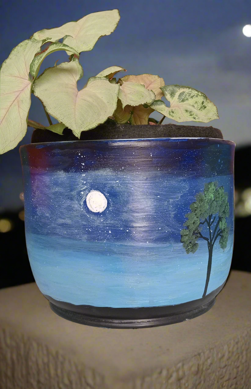 Night view painted on a pot